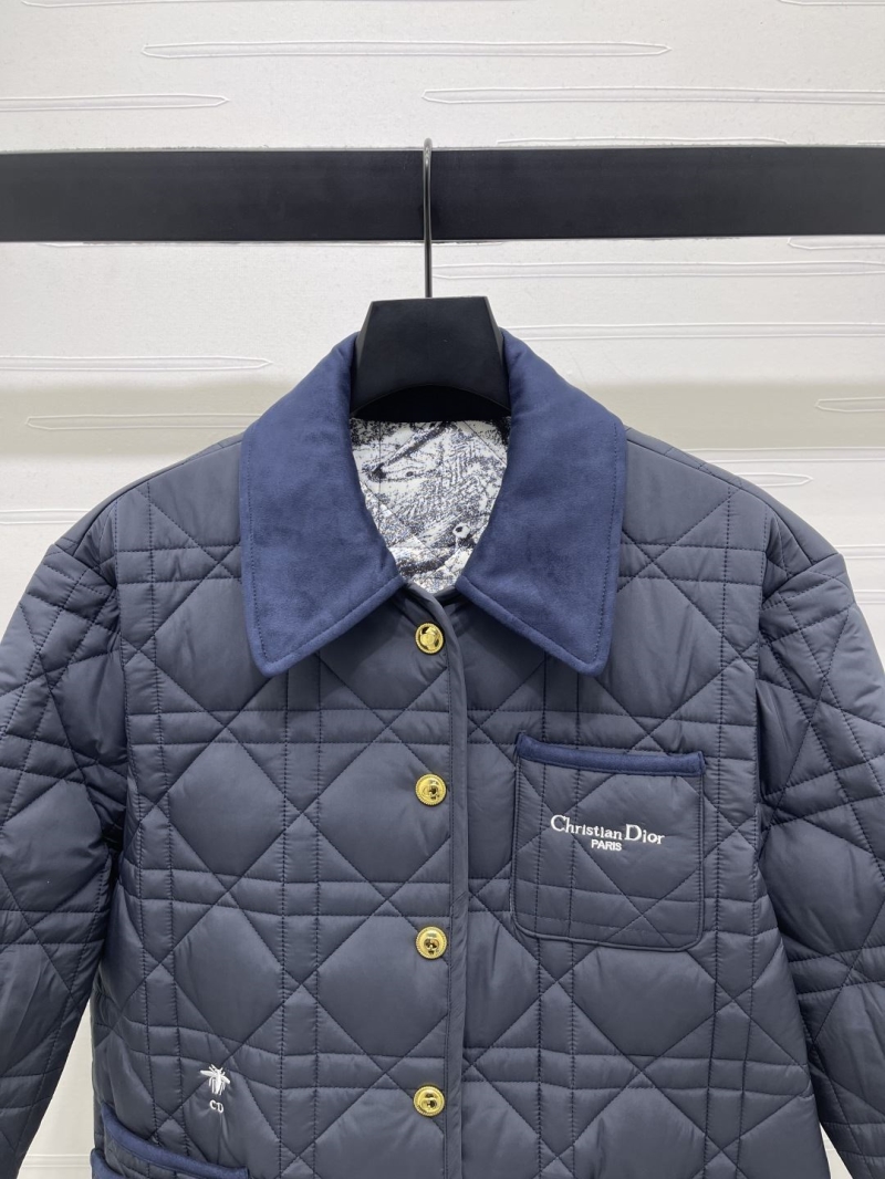 chr1st1an D10r outwear